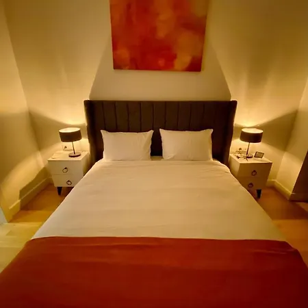 The Y Apartahotel