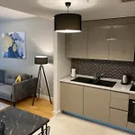 The Y Apartamento *