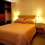 The Y Apartamento