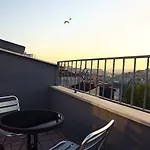 Apartamento The Y Estambul