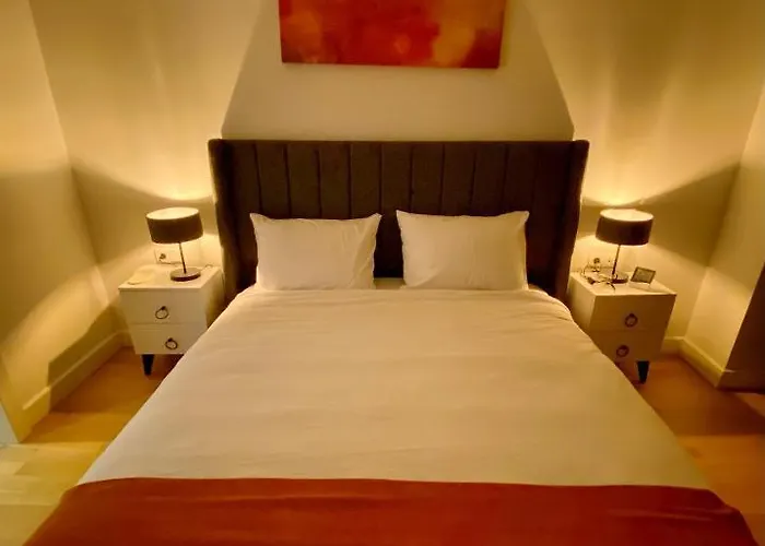 The Y Διαμέρισμα