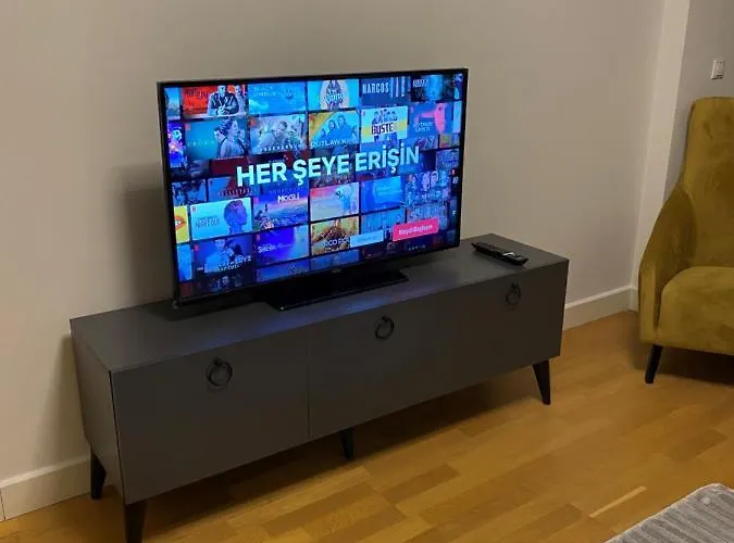 The Y Διαμέρισμα