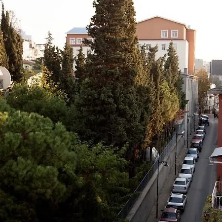 The Y Apartmán *